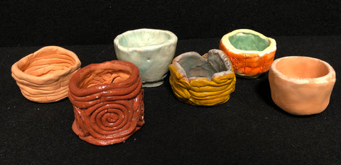 Pottery Group 9/ 052-057 (6 Items)